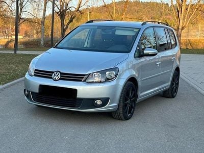 Gebraucht VW Touran 140 PS (102 kW) 2015 Silber Van / Kleinbus