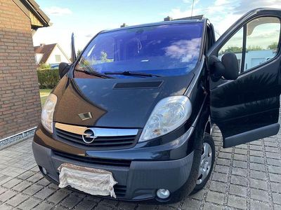 Gebraucht Opel Vivaro 114 PS (83 kW) 2009 Schwarz Van / Kleinbus