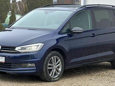 Gebraucht VW Touran Highline 150 PS (110 kW) 2020 Atlantic blue Van / Kleinbus