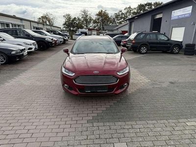 Rot (original) Gebraucht 2016 Ford Mondeo Titanium Kombi | 14.400 € (Fairer Preis)