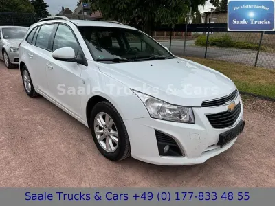 Gebraucht Chevrolet Cruze LT 131 PS (96 kW) 2012 Weiß Limousine
