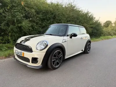 Usado Mini Cooper 120 CV (88 kW) 2007 Blanco Utilitario