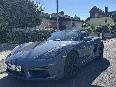 Second-hand Porsche 718 349 CP (256 kW) 2016