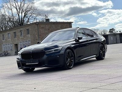 Gebraucht BMW 750 M Sport 400 PS (294 kW) 2020 Schwarz Limousine