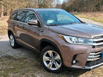 Usata Toyota Highlander Limited 299 CV (219 kW) 2019 Marrone SUV