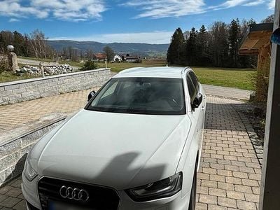 Gebraucht Audi A4 S-Line 150 PS (110 kW) 2014 Weiß Kombi