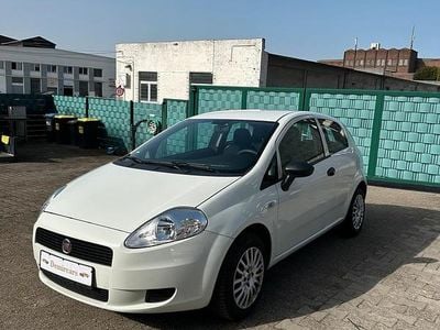 Gebraucht Fiat Punto 69 PS (50 kW) 2012 Weiß Kleinwagen