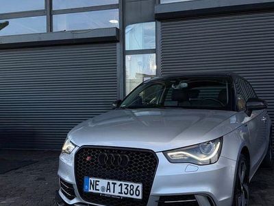 Gebraucht Audi A1 S-Line 90 PS (66 kW) 2011 Silber Kleinwagen
