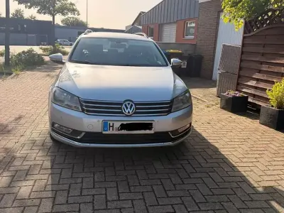 Gebraucht VW Passat Comfortline 105 PS (77 kW) 2012 Silber Kombi