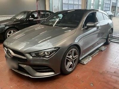 Gebraucht Mercedes CLA250 Shooting Brake AMG line 224 PS (164 kW) 2019 Grau Kombi