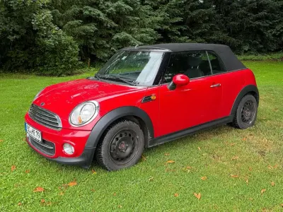 Gebraucht Mini Cooper Cabriolet 122 PS (89 kW) 2010 Rot Cabrio