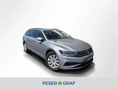 Gebraucht VW Passat 150 PS (110 kW) 2022 Silber Kombi