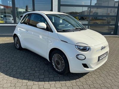 Gebraucht Fiat 500e 86 kW (118 PS) 2023 Weiß Limousine
