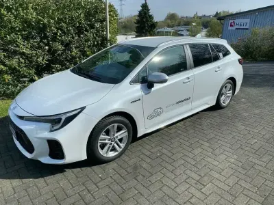 Gebraucht Suzuki Swace Comfort+ 140 PS (102 kW) 2024 Platinum white pearl Kombi