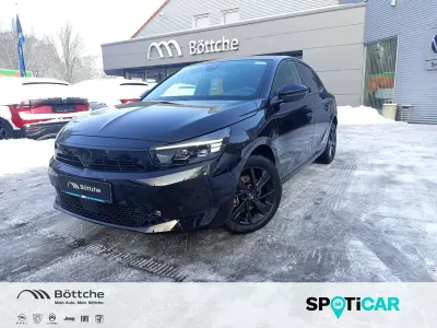 Gebraucht Opel Corsa 136 PS (100 kW) 2025 Lackierung schwarz perla nera/typ aussenverkleidung metalliclackierung Limousine
