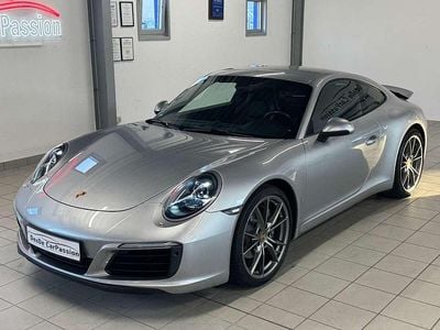 Porsche 911 Carrera