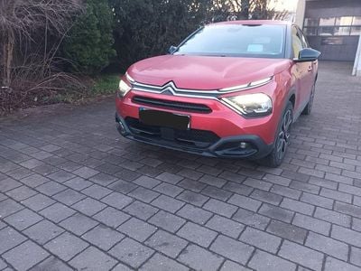 Rot Gebraucht 2023 Citroën e-C4 Limousine | 14.500 € (Superpreis)