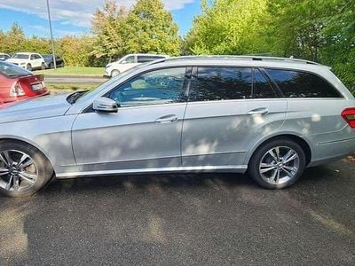 Mercedes E220