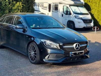 Gebraucht Mercedes CLA200 Shooting Brake AMG line 156 PS (114 kW) 2017 Schwarz Kombi
