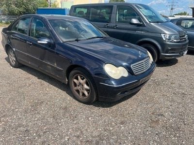 Mercedes C220
