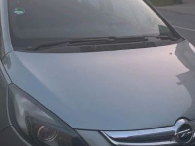 Opel Zafira Tourer