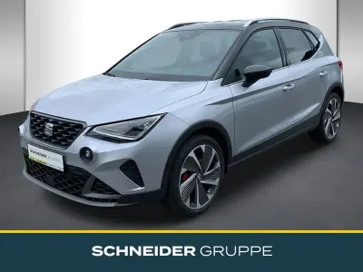 Używany Seat Arona FR 110 KM (80 kW) 2021 Srebrny SUV