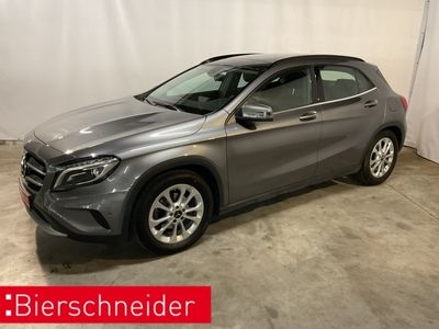 gebraucht Mercedes GLA200 Style NAVI PANO SHZ XENON