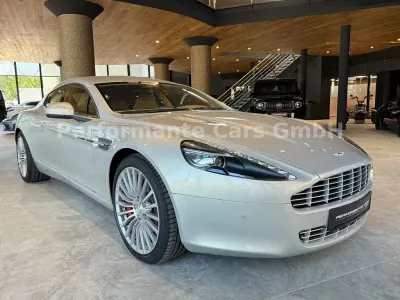 Używany Aston Martin Rapide 476 KM (350 kW) 2012 Srebrny Sedan/Limuzyna