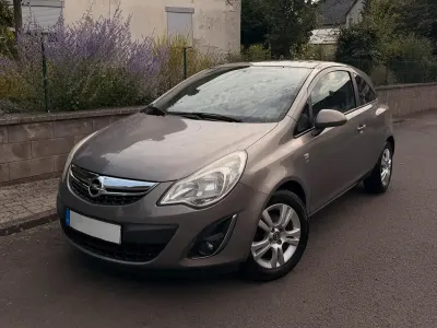 Gebraucht Opel Corsa 87 PS (63 kW) 2012 Beige Kleinwagen
