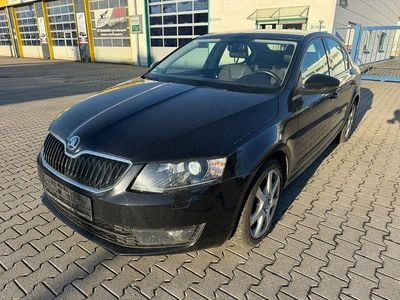 Gebraucht Skoda Octavia 140 PS (102 kW) 2015 Schwarz Kleinwagen