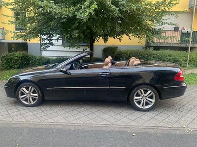 Gebraucht Mercedes CLK200 Avantgarde 184 PS (135 kW) 2009 Schwarz Cabrio