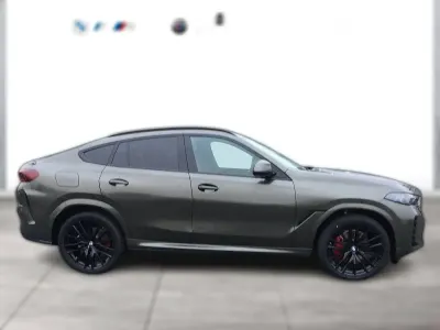 Gebraucht BMW X6 M Sport Line 340 PS (250 kW) 2025 Grün metallic SUV