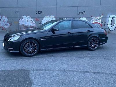 Gebraucht Mercedes E500 Avantgarde 408 PS (300 kW) 2012 Schwarz Kombi