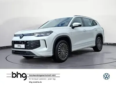 Używany VW Tayron Life 150 KM (110 kW) 2025 Biały SUV