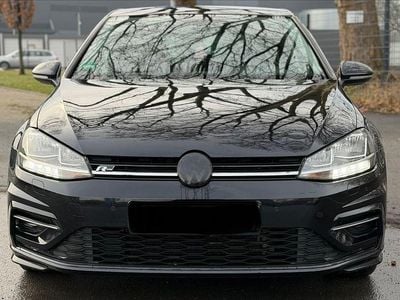 Gebraucht VW Golf VII R-line 150 PS (110 kW) 2018 Schwarz Limousine