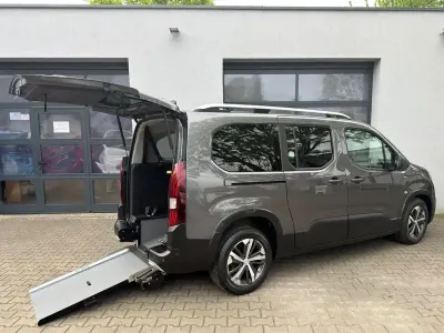 Gebraucht Peugeot Rifter GT-line 131 PS (96 kW) 2021 Grau Van / Kleinbus