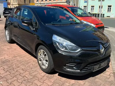 Gebraucht Renault Clio IV LIMITED 73 PS (53 kW) 2018 Sternenschwarz Kleinwagen