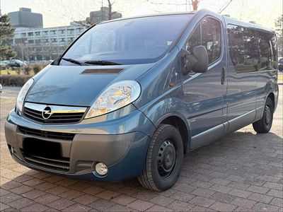 Gebraucht Opel Vivaro 116 PS (85 kW) 2009 Blau Van / Kleinbus