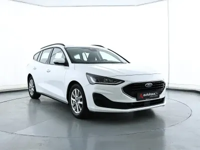 Gebraucht Ford Focus Cool & Connect 120 PS (88 kW) 2022 Weiß Kombi