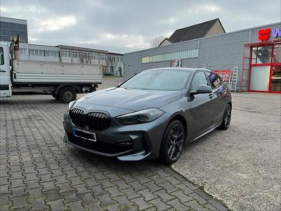 Gebraucht BMW 120 190 PS (139 kW) 2021 Grau Kleinwagen