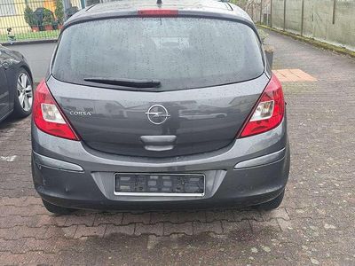 Usata Opel Corsa 87 CV (63 kW) 2010 Utilitaria