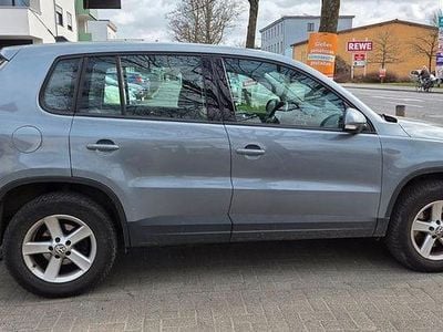 Gebraucht VW Tiguan 170 PS (125 kW) 2009 Grau SUV