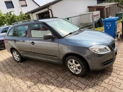 Gebraucht Skoda Fabia Elegance 69 PS (50 kW) 2009 Grau Kombi