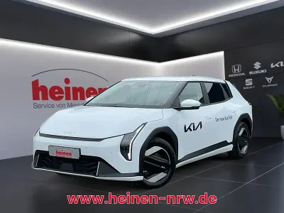 Usata Kia EV4 Earth 150 kW (204 CV) 2026 Bianco Berlina