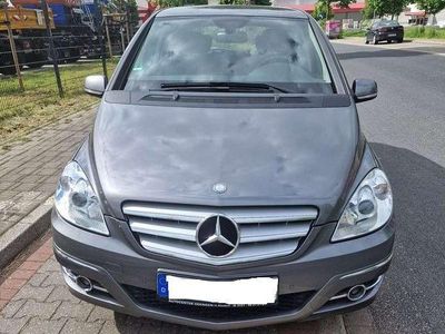 Mercedes B160