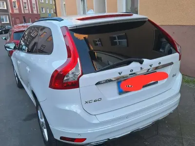 Gebraucht Volvo XC60 181 PS (133 kW) 2014 Weiß SUV