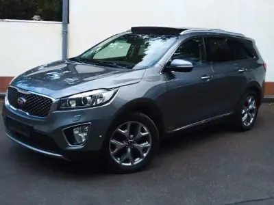 Używany Kia Sorento Platinum Edition 200 KM (147 kW) 2016 Szary SUV
