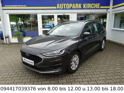 Gebraucht Ford Focus Cool & Connect 120 PS (88 kW) 2022 Grau Limousine