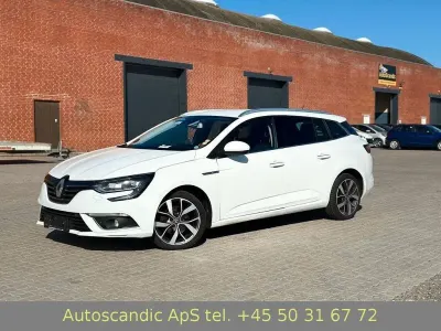 Gebraucht Renault Mégane IV Bose Edition 110 PS (80 kW) 2016 Weiß Limousine