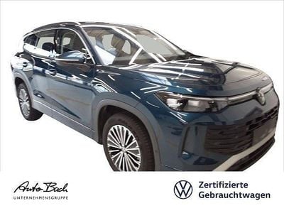 Nightshade blue metallic Gebraucht 2025 VW Tayron Life SUV | 35.740 €